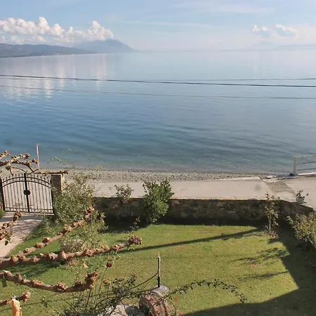度假居 Four-bedroom Holiday In Loutra Aidipsou