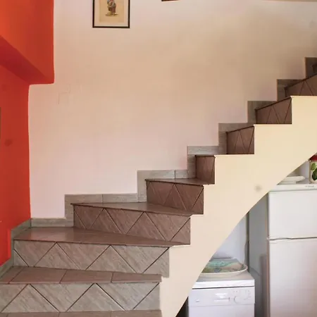 Four-bedroom Holiday In Loutra Aidipsou 度假居