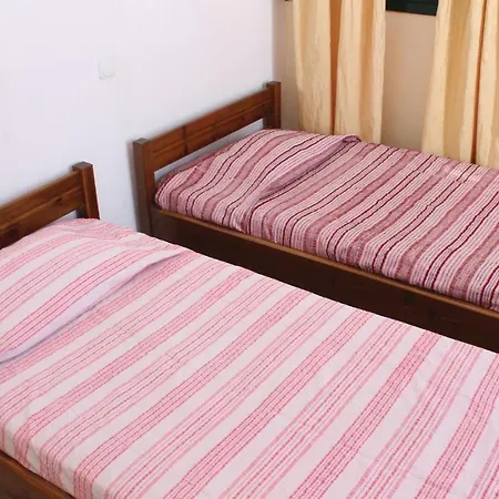 Four-bedroom Holiday In Loutra Aidipsou * 卢特拉艾季普苏
